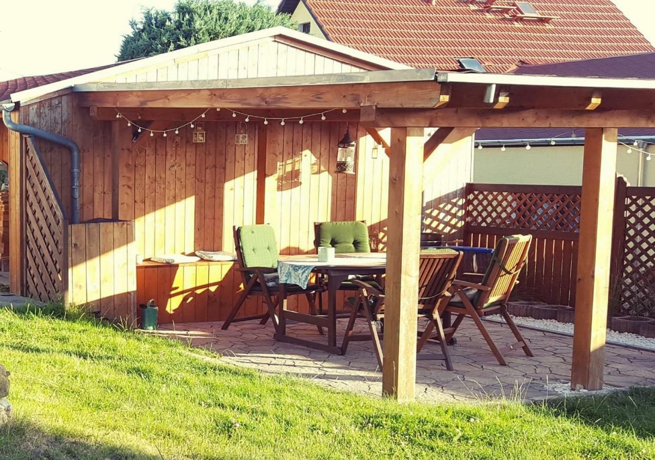 Ferienhaus Polly Rabenau Eksteriør bilde